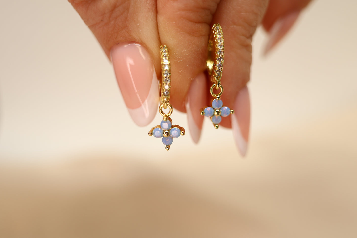 Eternal Bloom Hoops, Gold plated