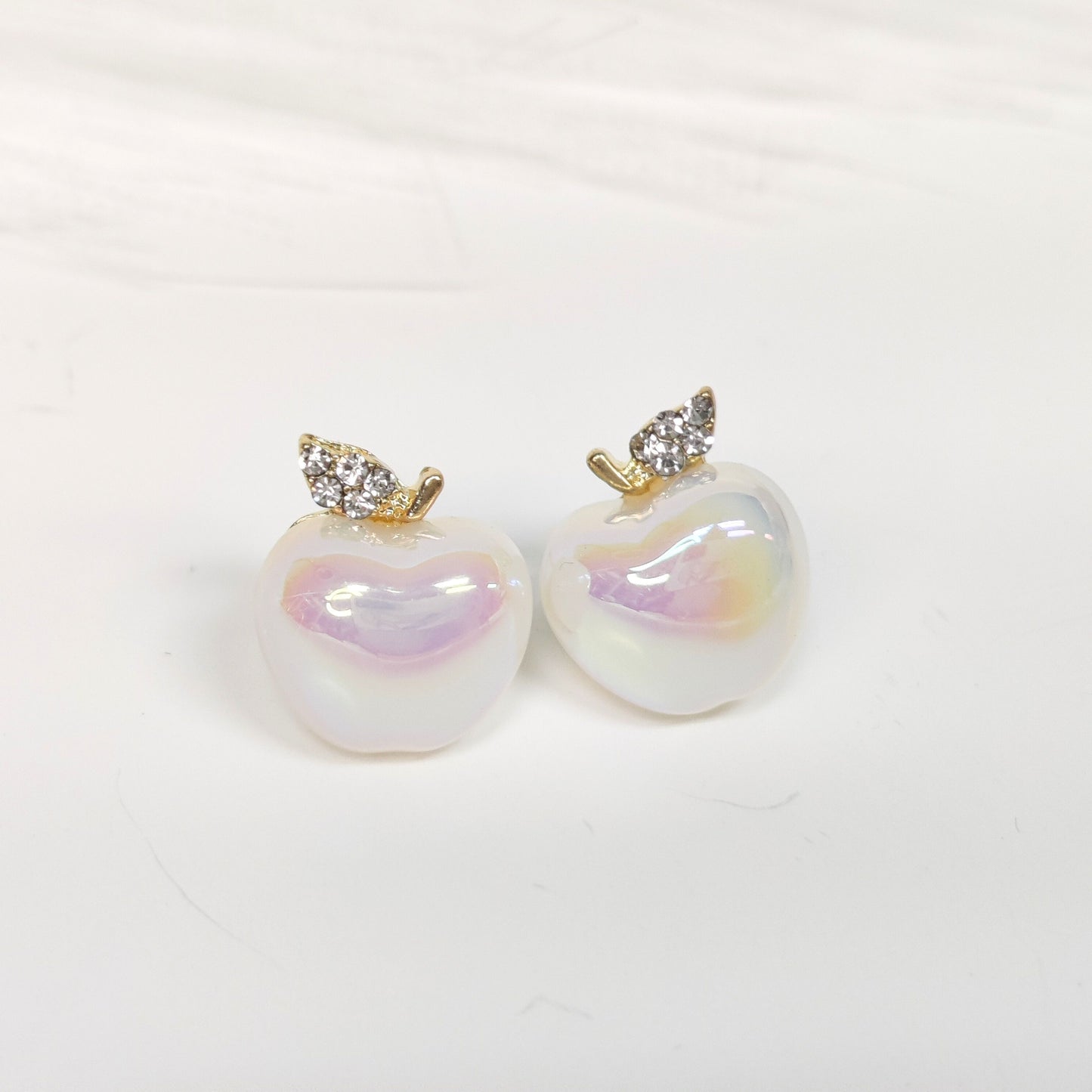 Pearl Apple