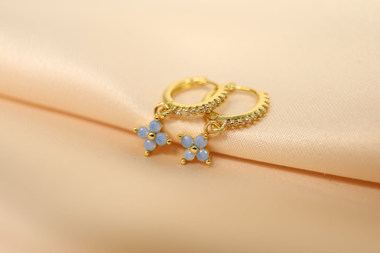 Eternal Bloom Hoops, Gold plated